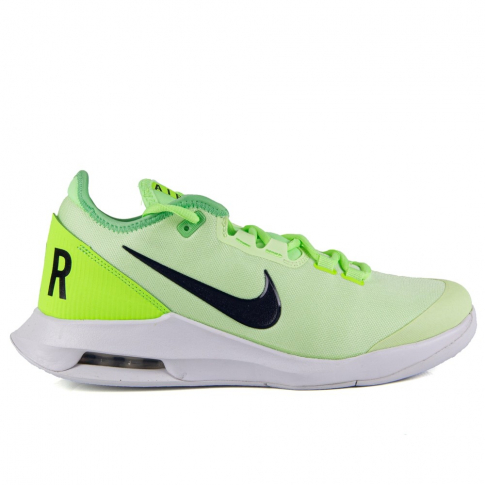 tenis escrito nike atras