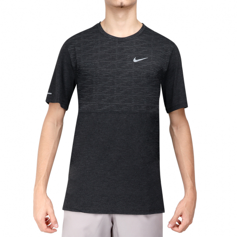 Nike medalist run division store