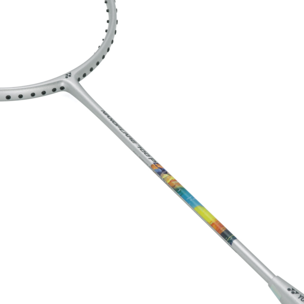 Raquete de Badminton Yonex Nanoflare 700 Play Prata - ProSpin.com.br
