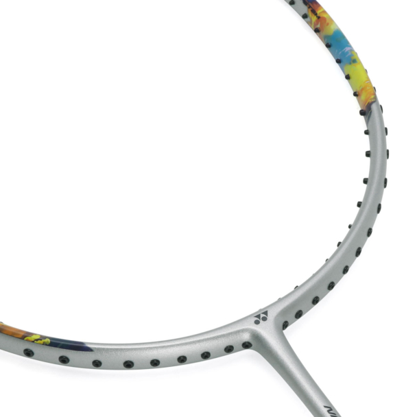 Raquete de Badminton Yonex Nanoflare 700 Play Prata - ProSpin.com.br