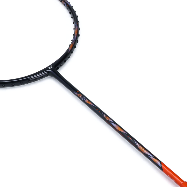 Raquete de Badminton Yonex Astrox 77 Play Preta e Laranja