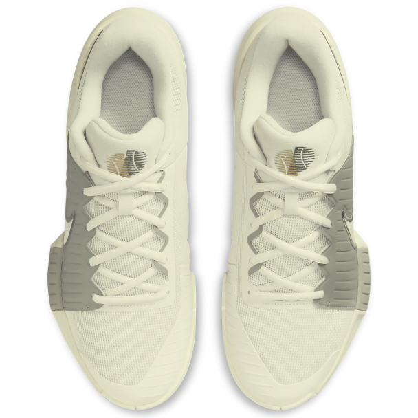Tênis Nike Zoom GP Challenge Pro Premium HC - Branco Off e Cinza
