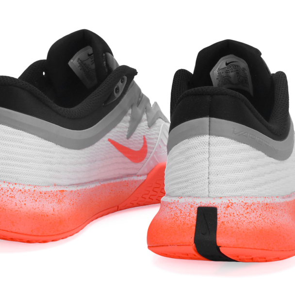 Tênis Nike Zoom Vapor Pro 3 - Quadra Rápida - Branco e Salmão